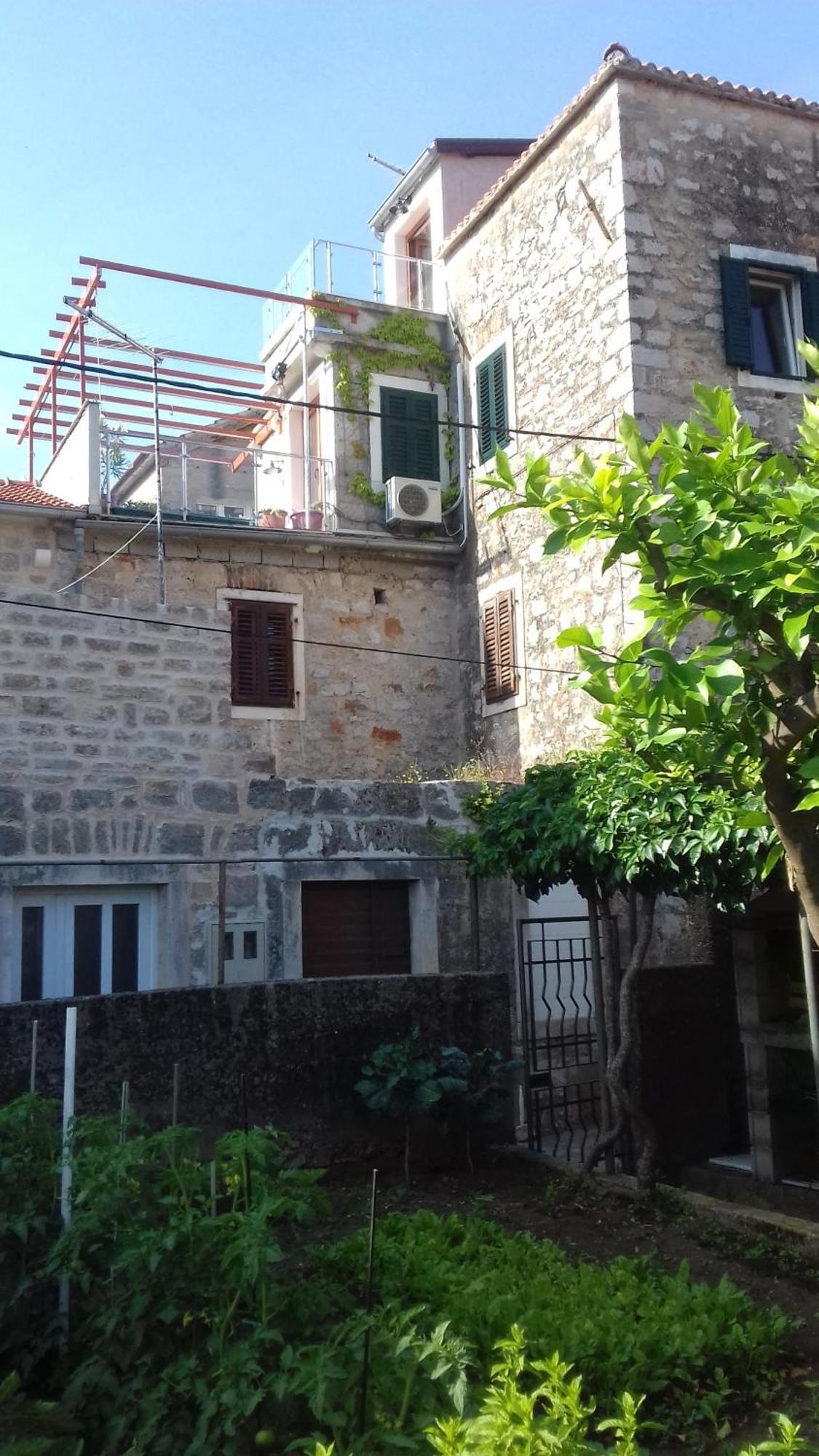 Apartment Gliha ييلسا الغرفة الصورة